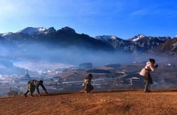 风水上招财的靠垫颜色 黑色靠垫能招财进宝